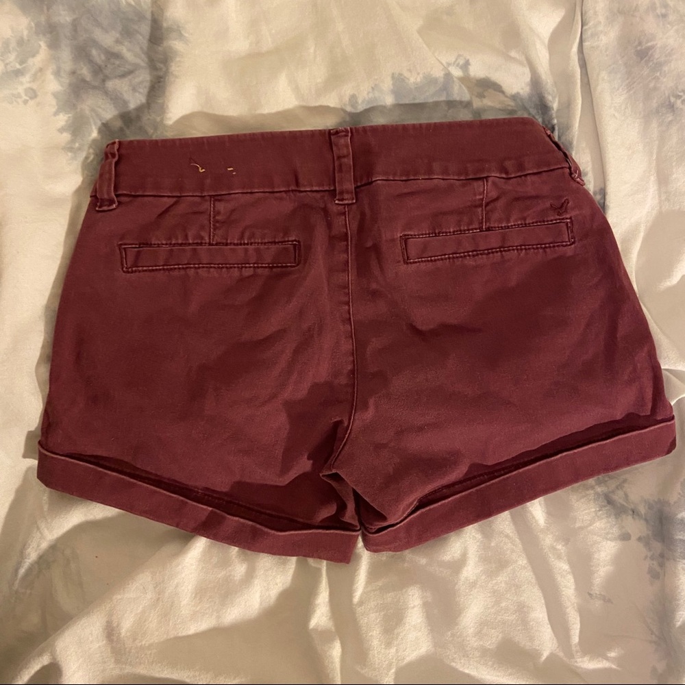 🌵3/$20 Burgundy American Eagle Shorts